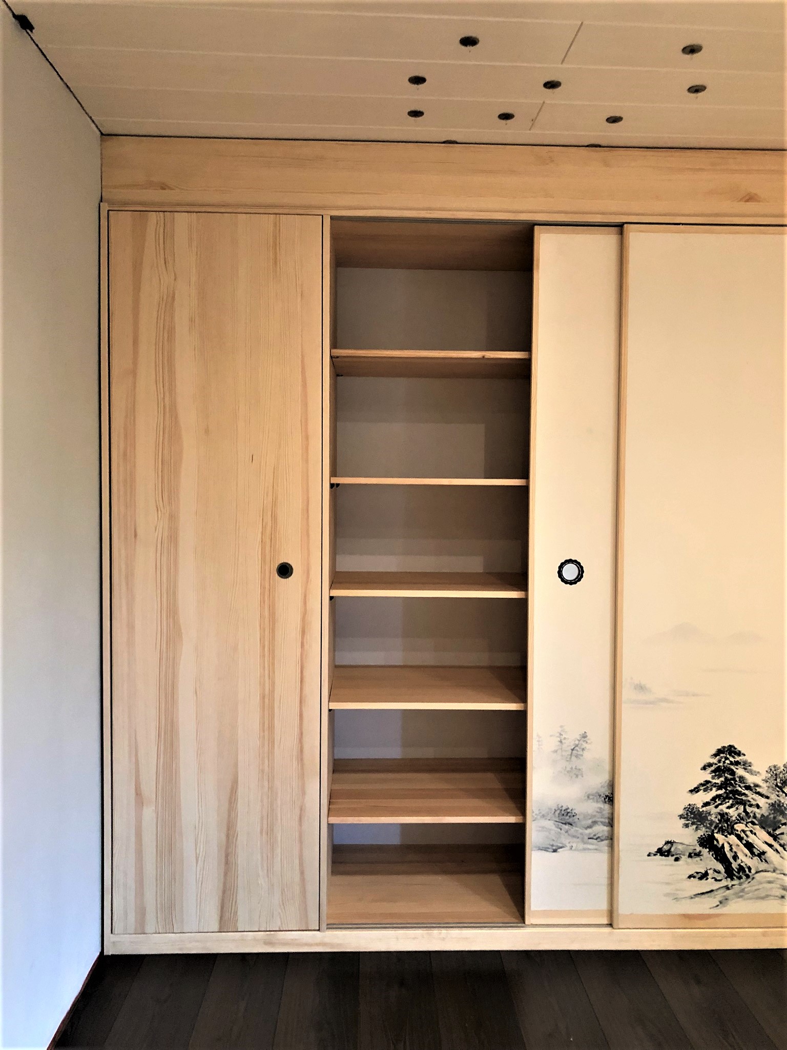 Schrank mit FUSUMA Schiebetüren-Japanshop