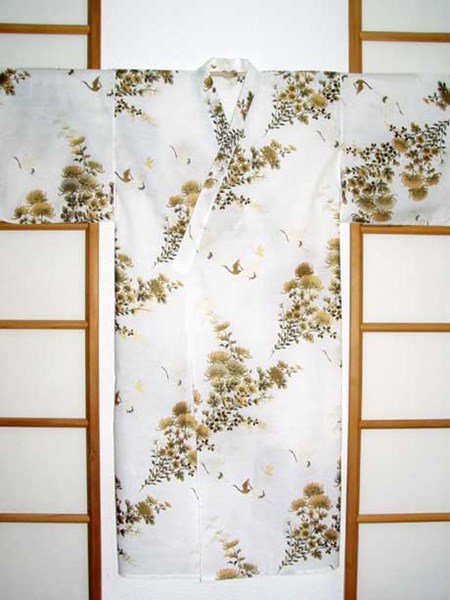 Bild von Kimono "Kikutsuru"